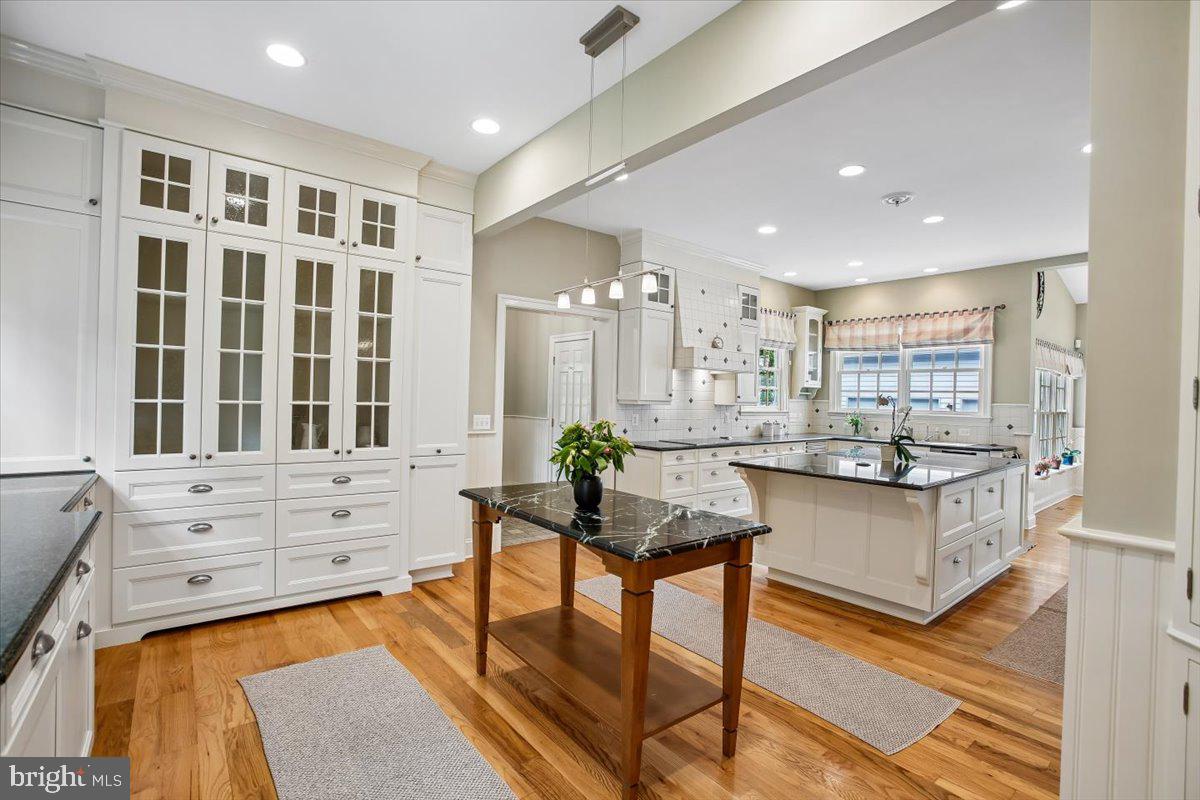 6809 Sorrel Street McLean, VA 22101 - Photo 11 of 101 Butler's pantry opens to kitchen