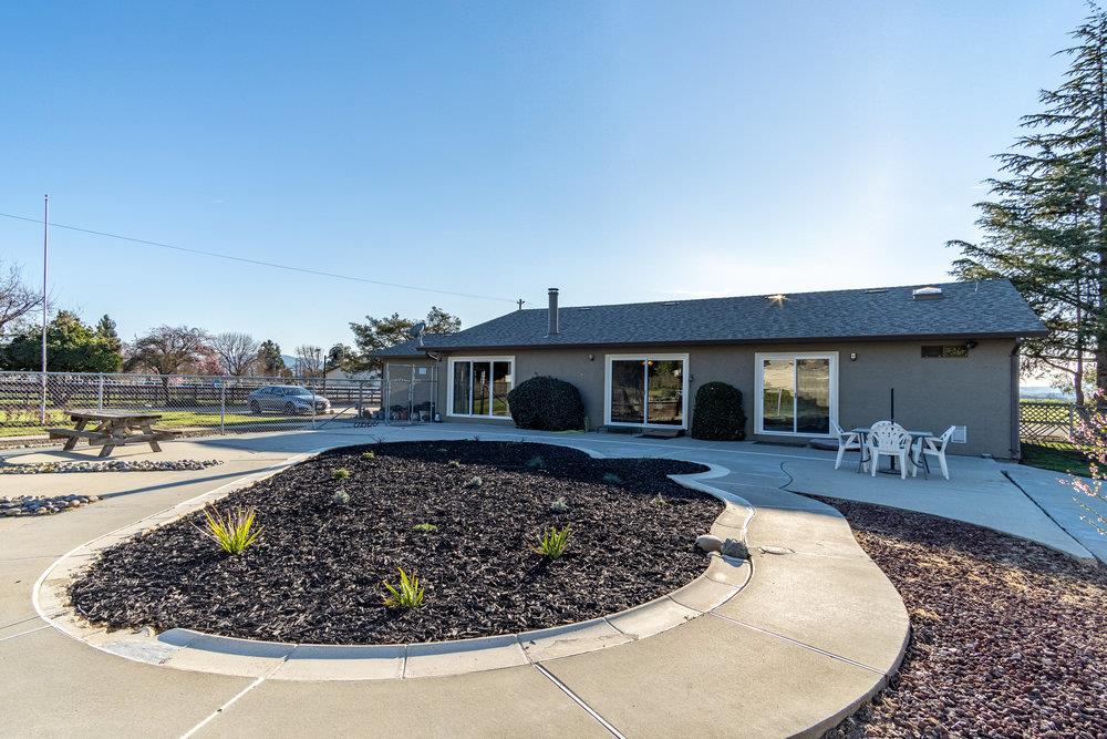 2500 Fallon Road Hollister, CA 95023 - Photo 45 of 79 Gallery Image 45