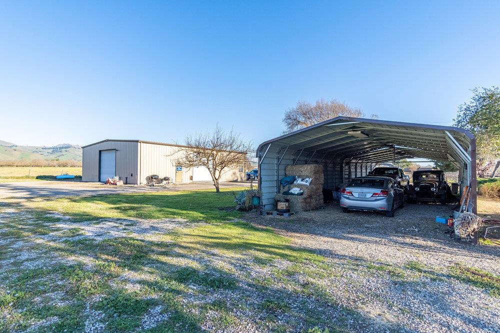 2500 Fallon Road Hollister, CA 95023 - Photo 54 of 79 Gallery Image 54