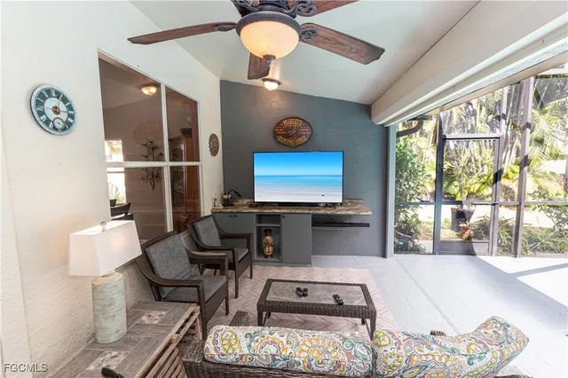 $599,990 | 9411 Old Hickory Circle, Fort Myers, FL 33912