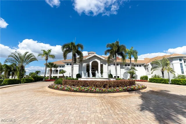 $599,990 | 9411 Old Hickory Circle, Fort Myers, FL 33912