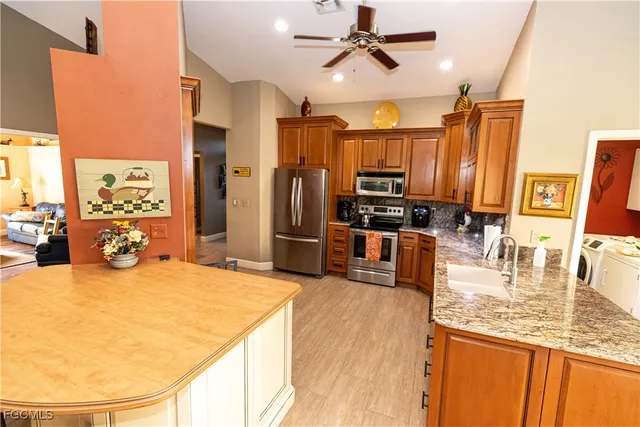 $599,990 | 9411 Old Hickory Circle, Fort Myers, FL 33912