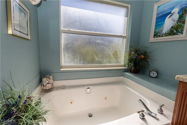 $599,990 | 9411 Old Hickory Circle, Fort Myers, FL 33912