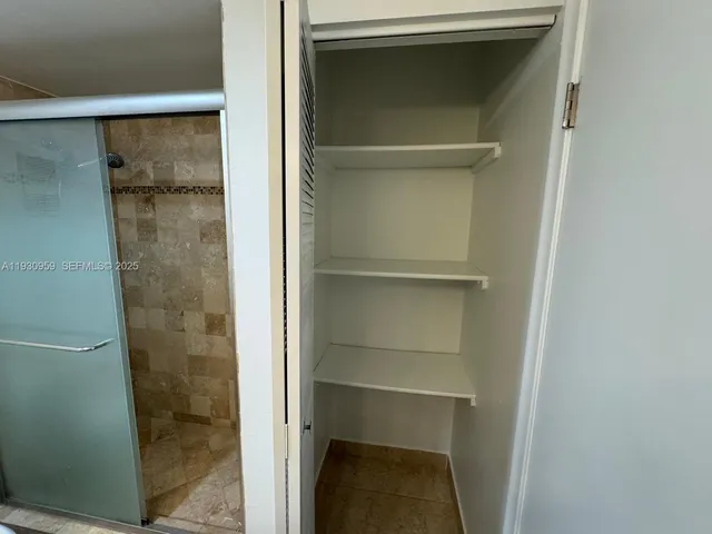 $254,000 | 4525 West 20th Avenue, Unit 118, Hialeah, FL 33012