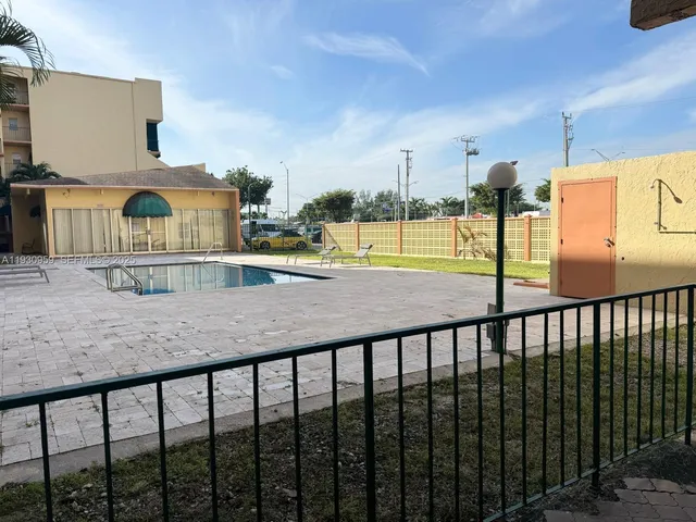 $254,000 | 4525 West 20th Avenue, Unit 118, Hialeah, FL 33012