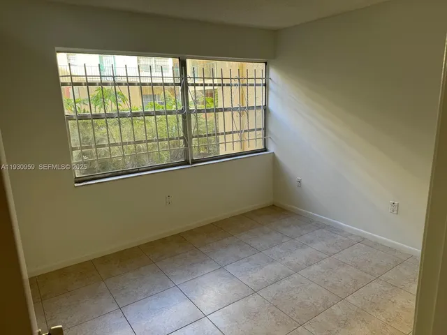 $254,000 | 4525 West 20th Avenue, Unit 118, Hialeah, FL 33012