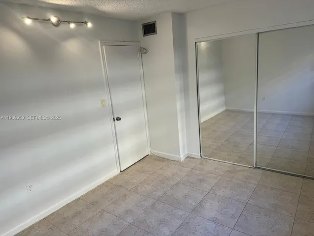 $254,000 | 4525 West 20th Avenue, Unit 118, Hialeah, FL 33012
