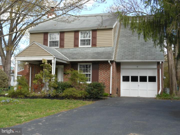 18 Medbury Road Wallingford, PA 19086 - Photo 1 of 13 Exterior