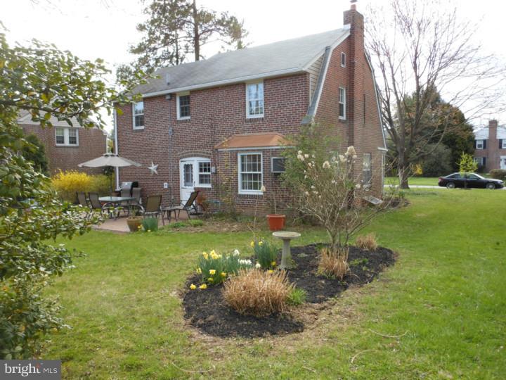 18 Medbury Road Wallingford, PA 19086 - Photo 11 of 13 Back Yard