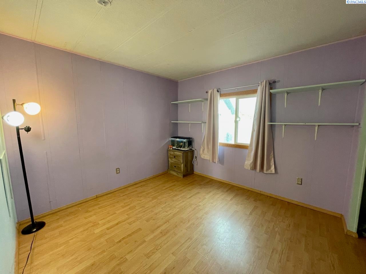 33904 South Gerards Road Kennewick, WA 99337 - Photo 24 of 40 Gallery Image 24
