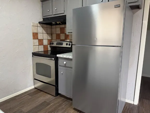 $1,200 | 6306 28th Street, Lubbock, TX 79407