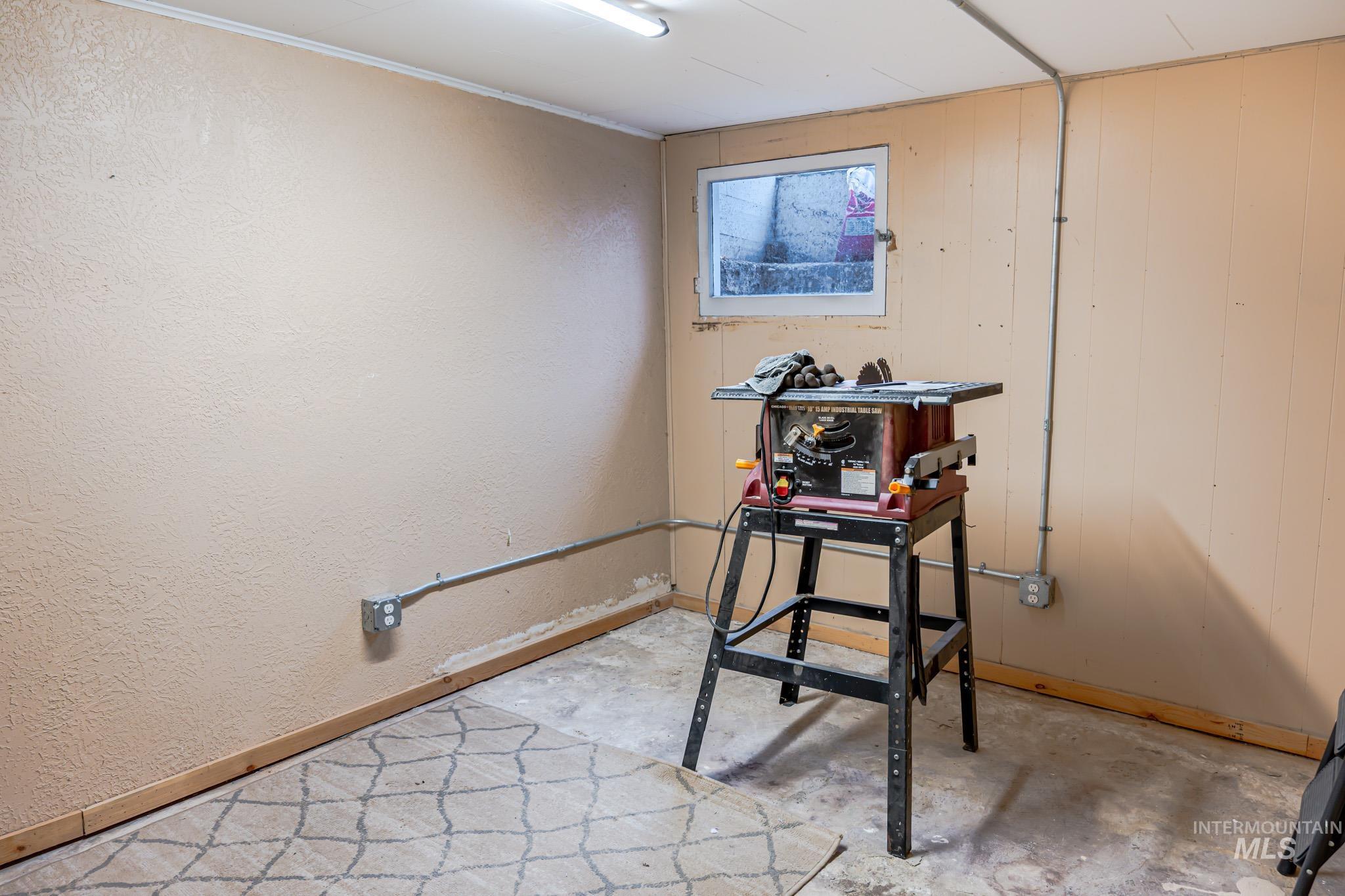 90 East Jefferson Huntington, OR 97907 - Photo 33 of 50