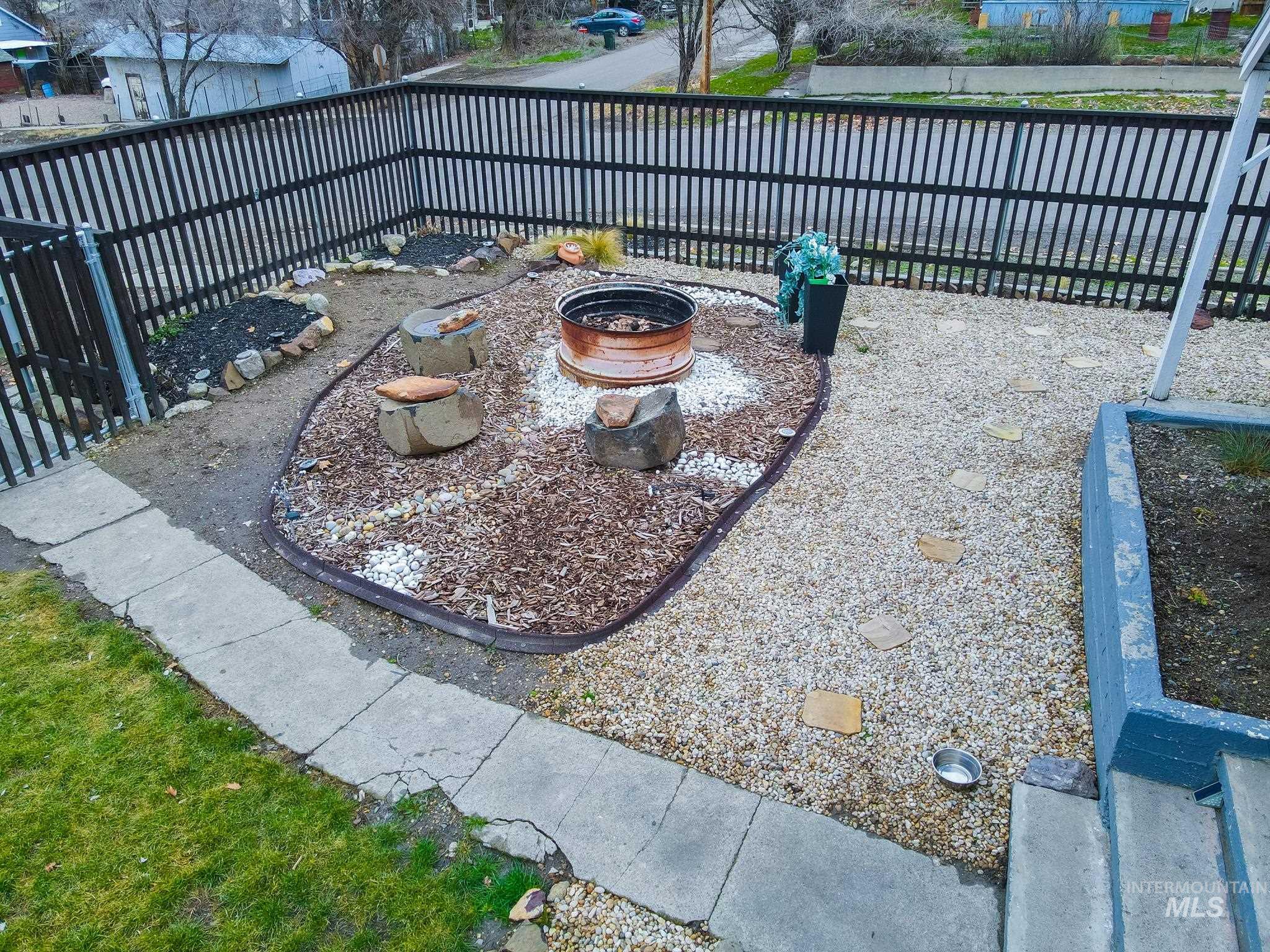 90 East Jefferson Huntington, OR 97907 - Photo 4 of 50