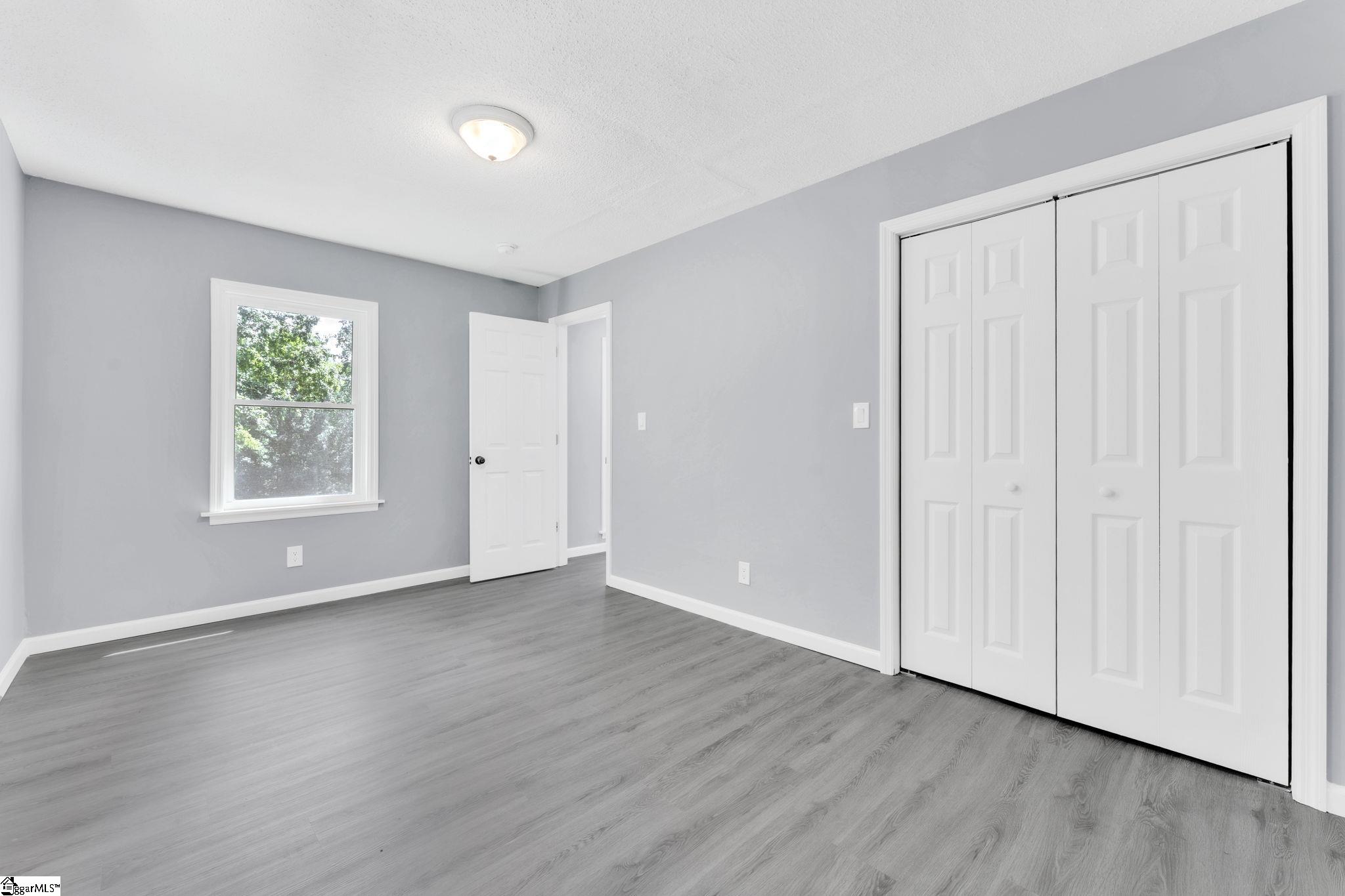 646 Millrock Church Road Gray Court, SC 29645 - Photo 15 of 23