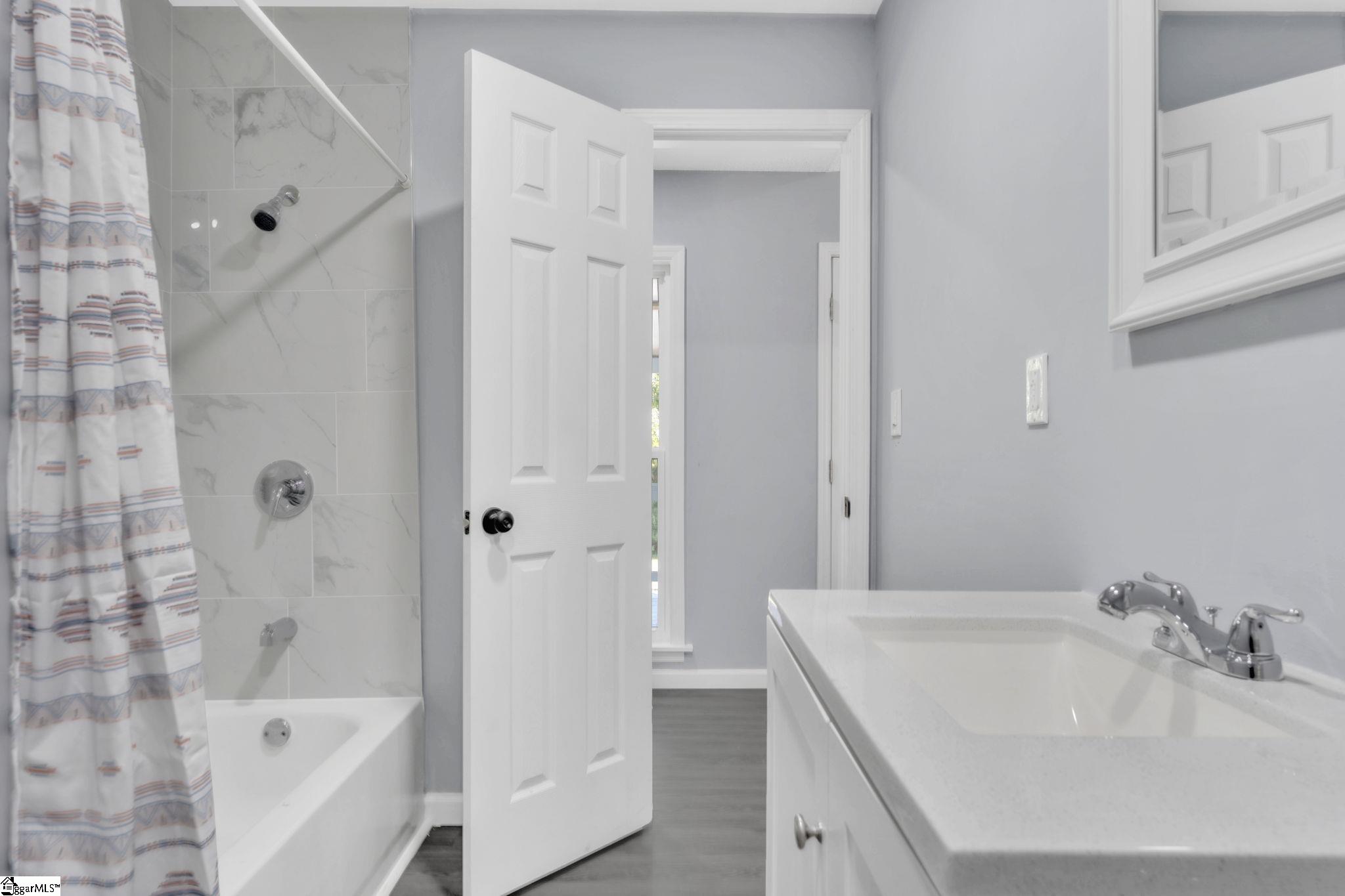 646 Millrock Church Road Gray Court, SC 29645 - Photo 16 of 23