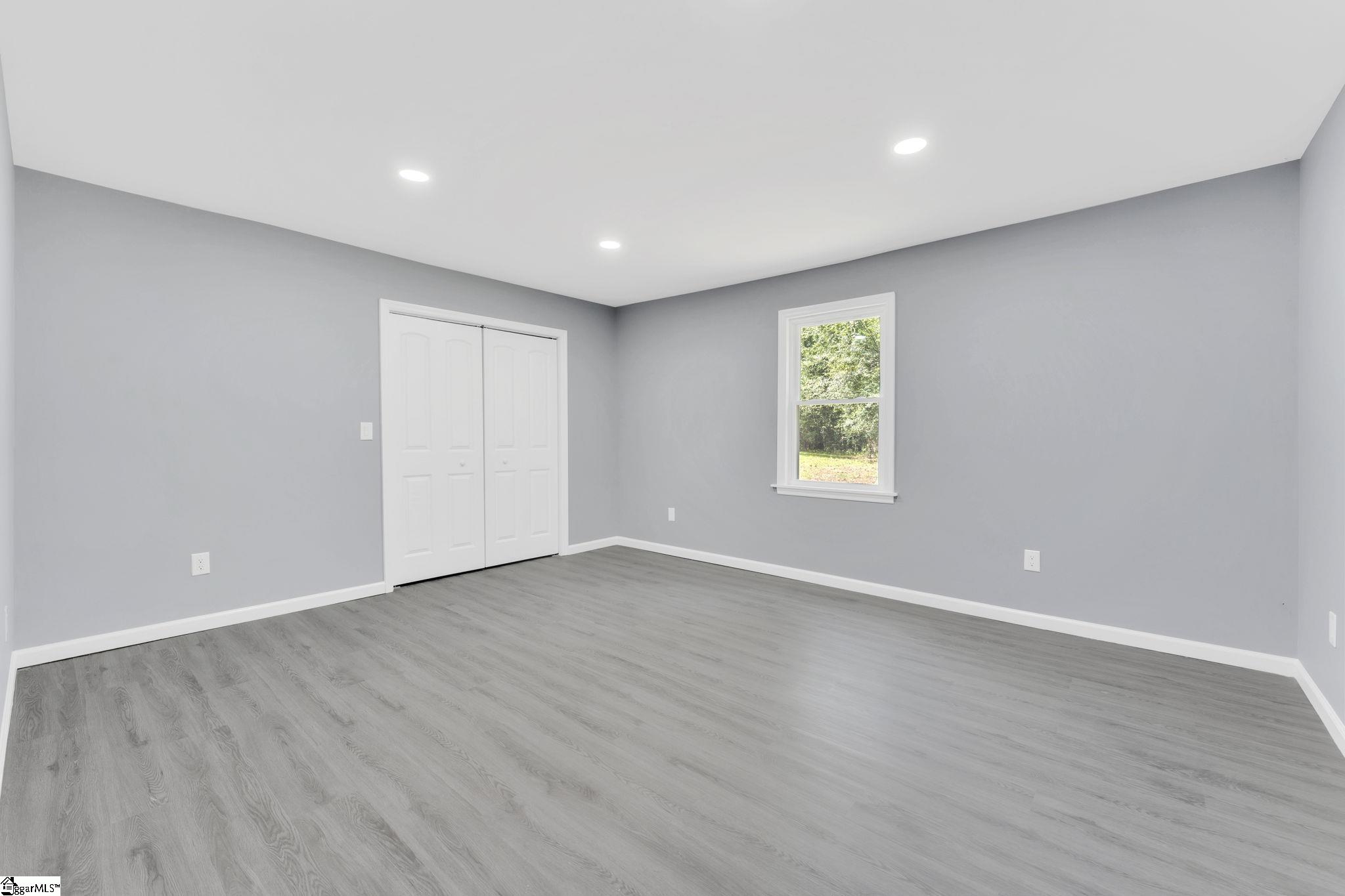 646 Millrock Church Road Gray Court, SC 29645 - Photo 17 of 23