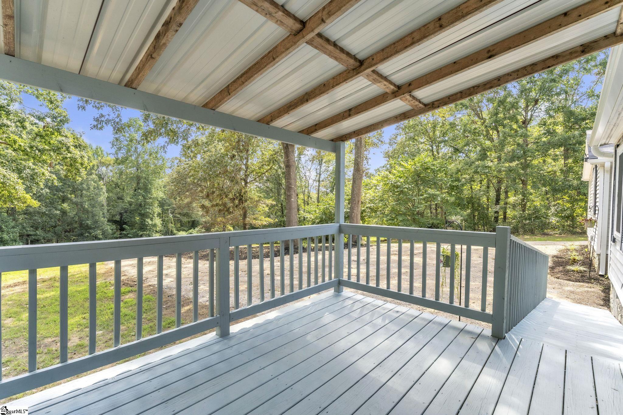 646 Millrock Church Road Gray Court, SC 29645 - Photo 3 of 23