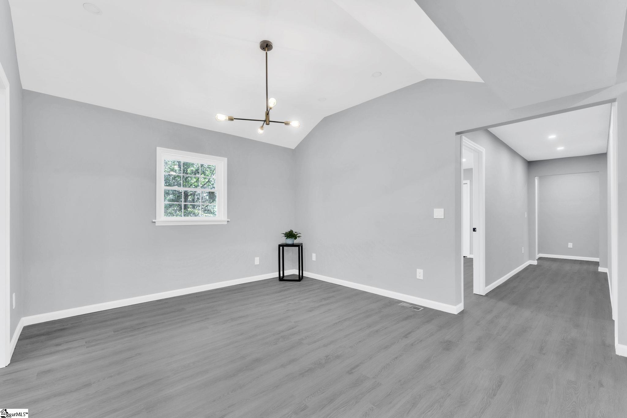 646 Millrock Church Road Gray Court, SC 29645 - Photo 7 of 23