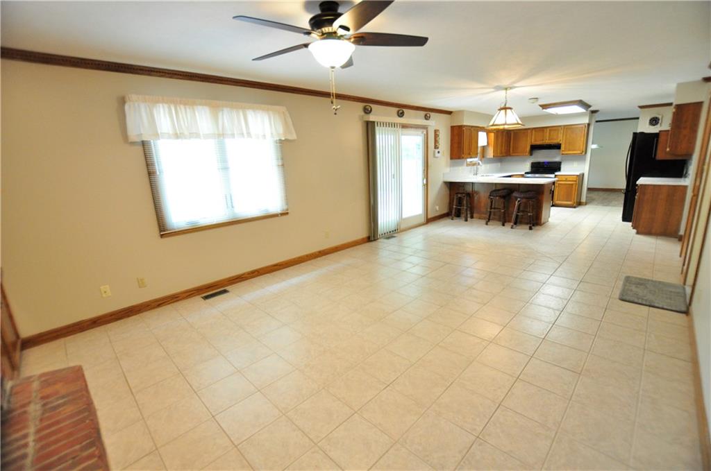 2251 Reston Lane Columbus, IN 47203 - Photo 16 of 51