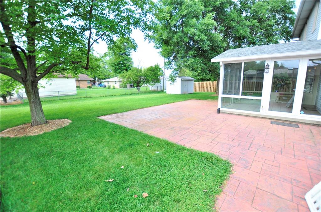 2251 Reston Lane Columbus, IN 47203 - Photo 50 of 51
