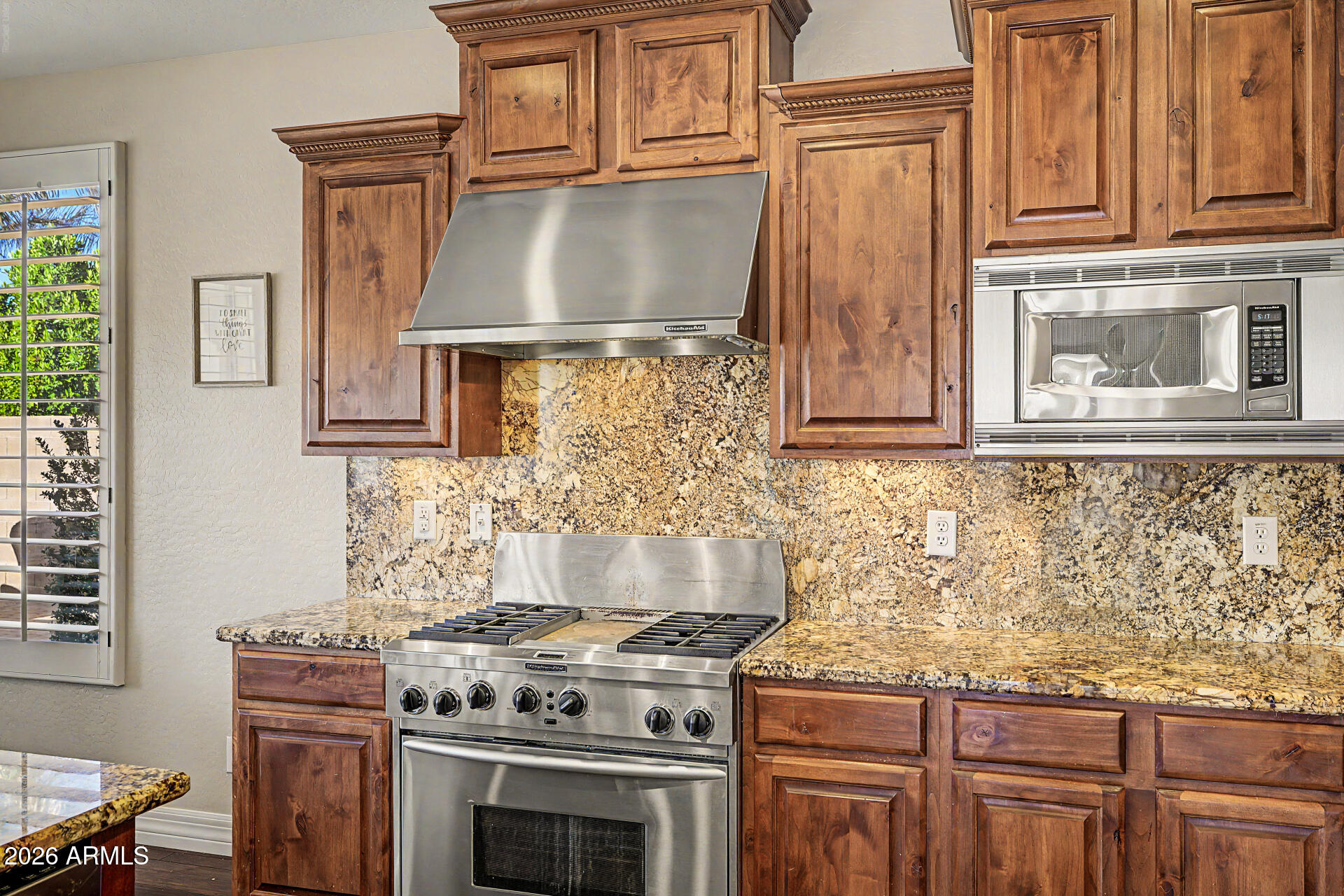 13058 West Lowden Road Peoria, AZ 85383 - Photo 34 of 122 34-Lowden
