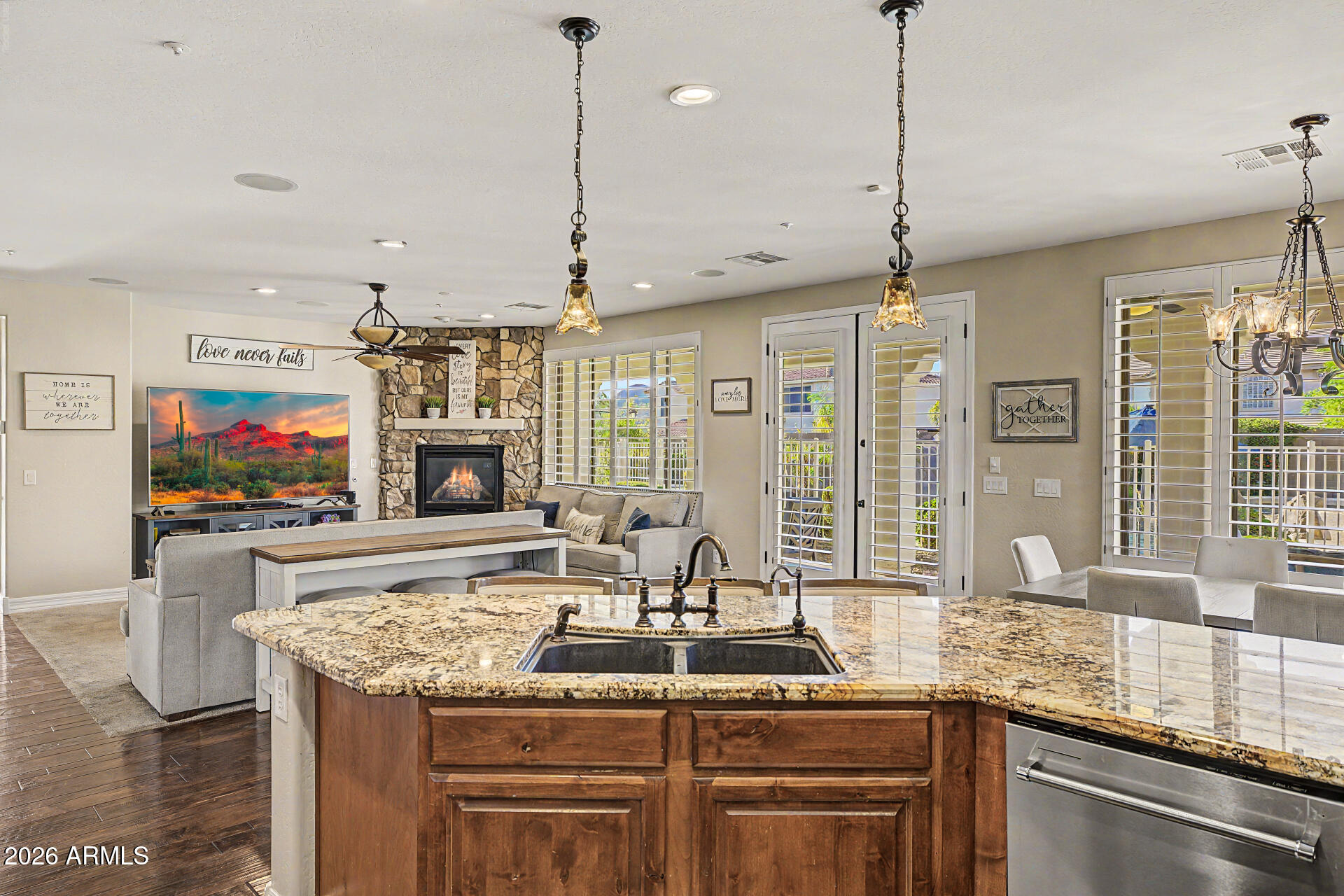 13058 West Lowden Road Peoria, AZ 85383 - Photo 35 of 122 35-Lowden