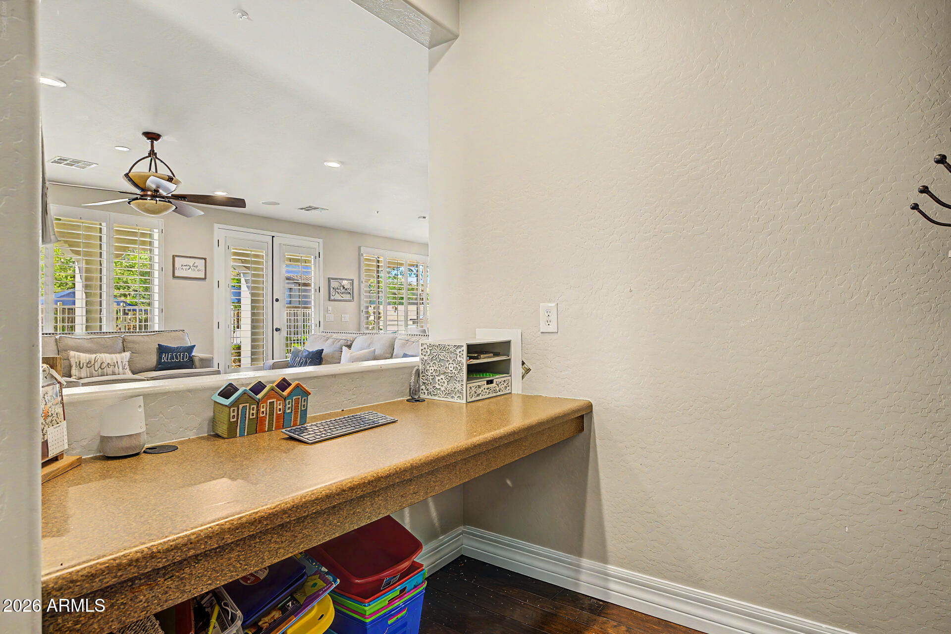 13058 West Lowden Road Peoria, AZ 85383 - Photo 37 of 122 37-Lowden