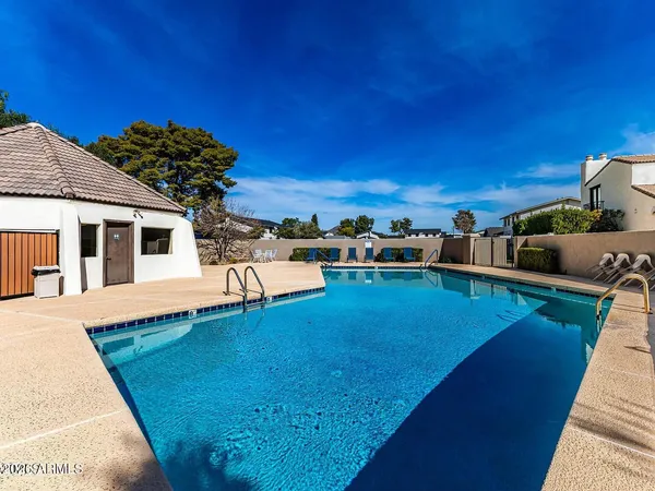 $380,000 | 1125 East Kaler Drive, Phoenix, AZ 85020