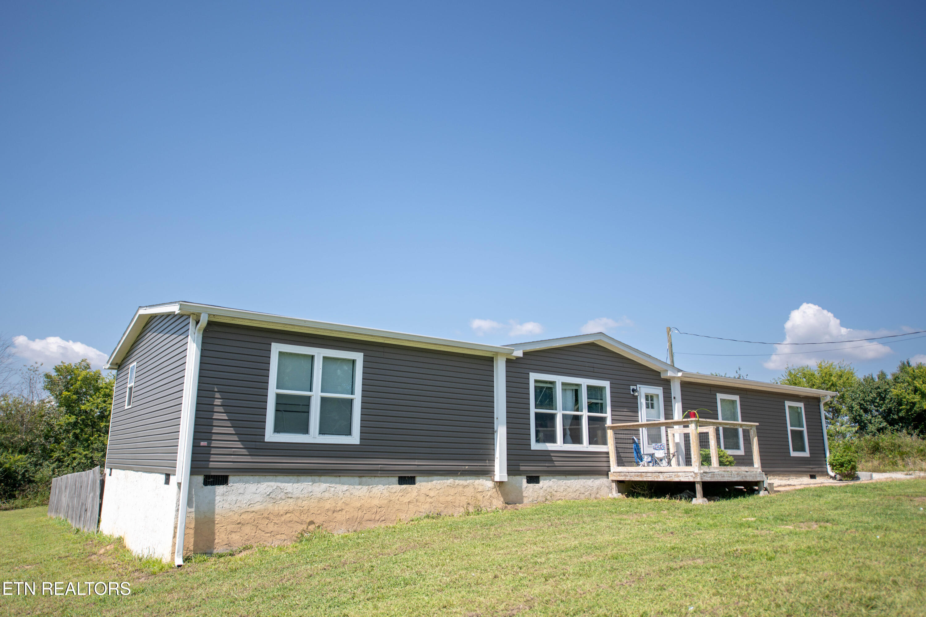 227 Woodby Fridley Road Sweetwater, TN 37874 - Photo 9 of 23 SHP-2516