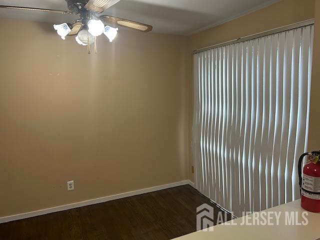 3 Brookside Road Edison, NJ 08817 - Photo 3 of 16 a view of a livingroom with a ceiling fan