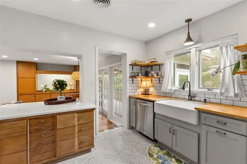 $749,000 | 1735 Wycliff Drive, Orlando, FL 32803