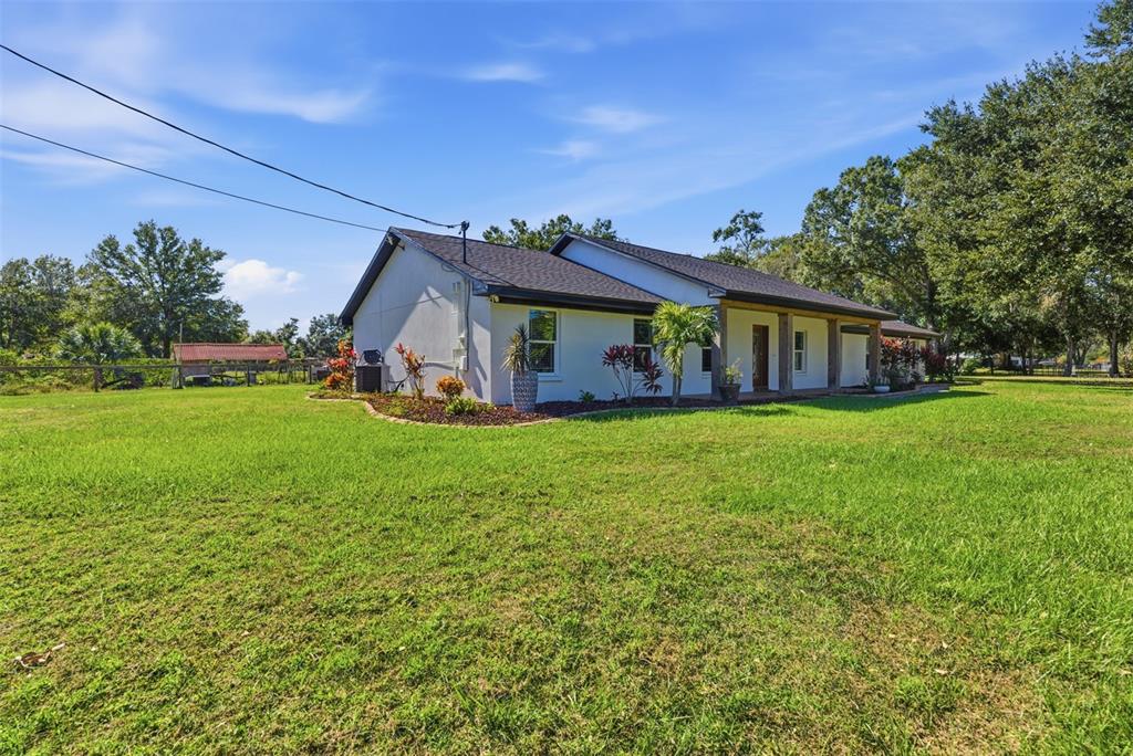 2506 Hawk Griffin Road Plant City, FL 33565 - Photo 6 of 54
