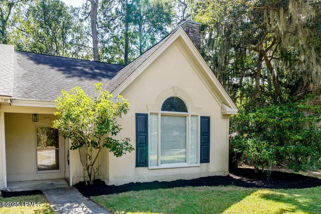 $2,450 | 2676 Joshua Circle, Beaufort, SC 29902