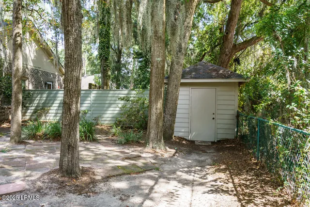 $2,450 | 2676 Joshua Circle, Beaufort, SC 29902