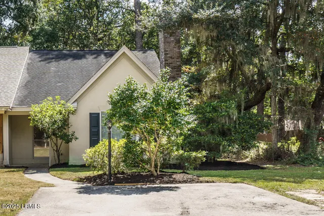 $2,450 | 2676 Joshua Circle, Beaufort, SC 29902