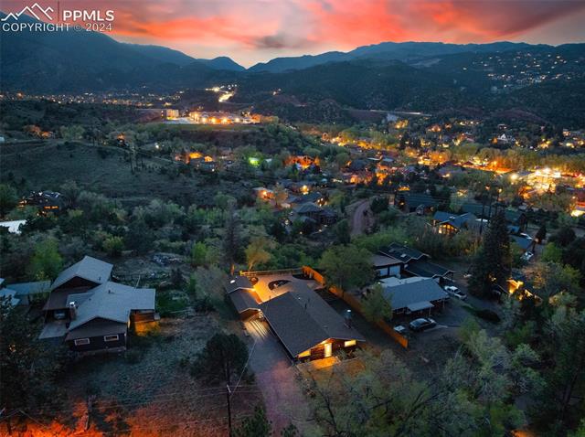 4 Spur Road Manitou Springs, CO 80829 - Photo 3 of 36