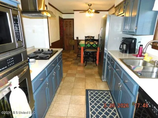 $269,900 | 2224 Itasca Drive, Nesbit, MS 38651