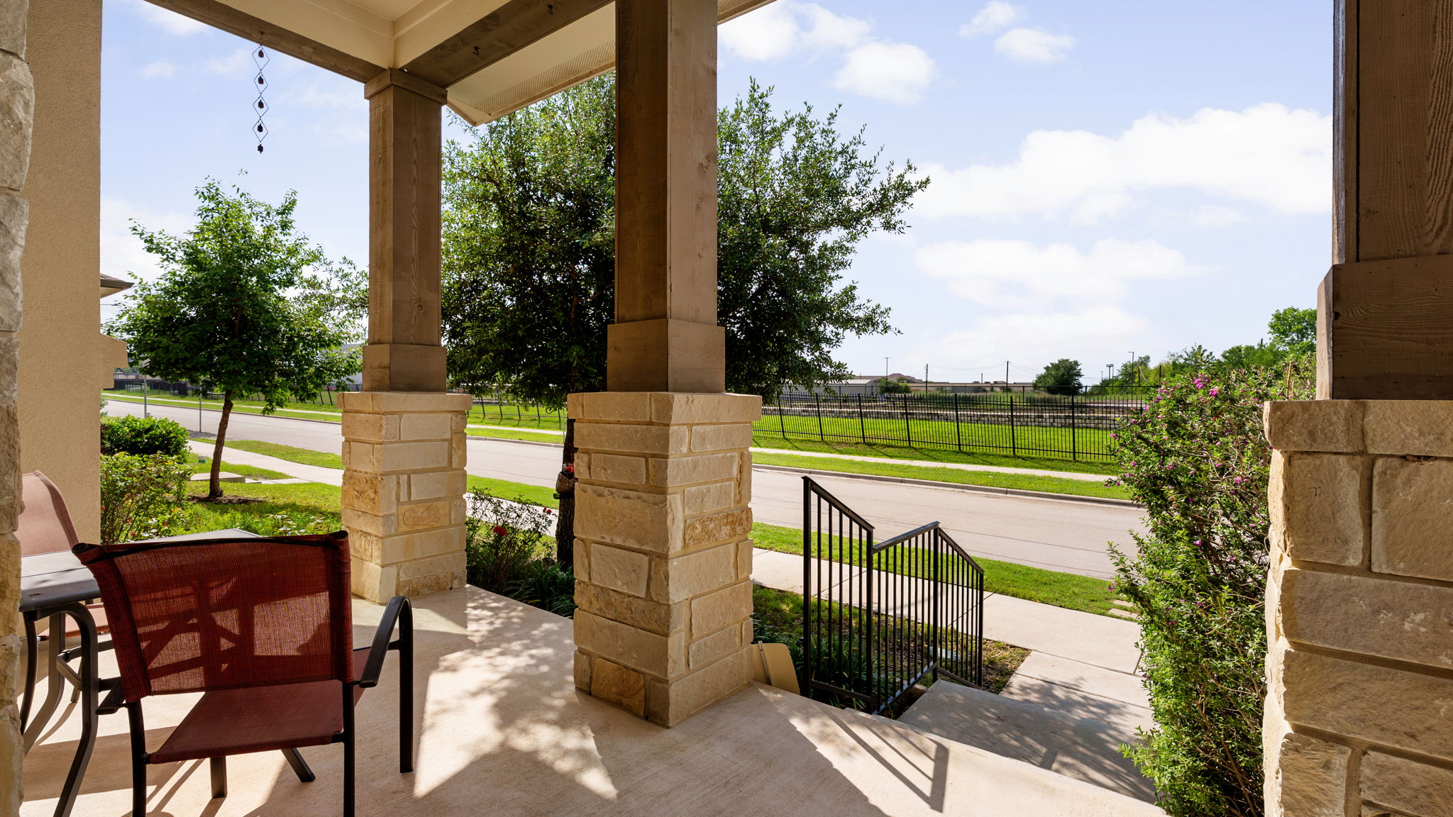 1511 Lawrence Street Austin, TX 78741 - Photo 2 of 26