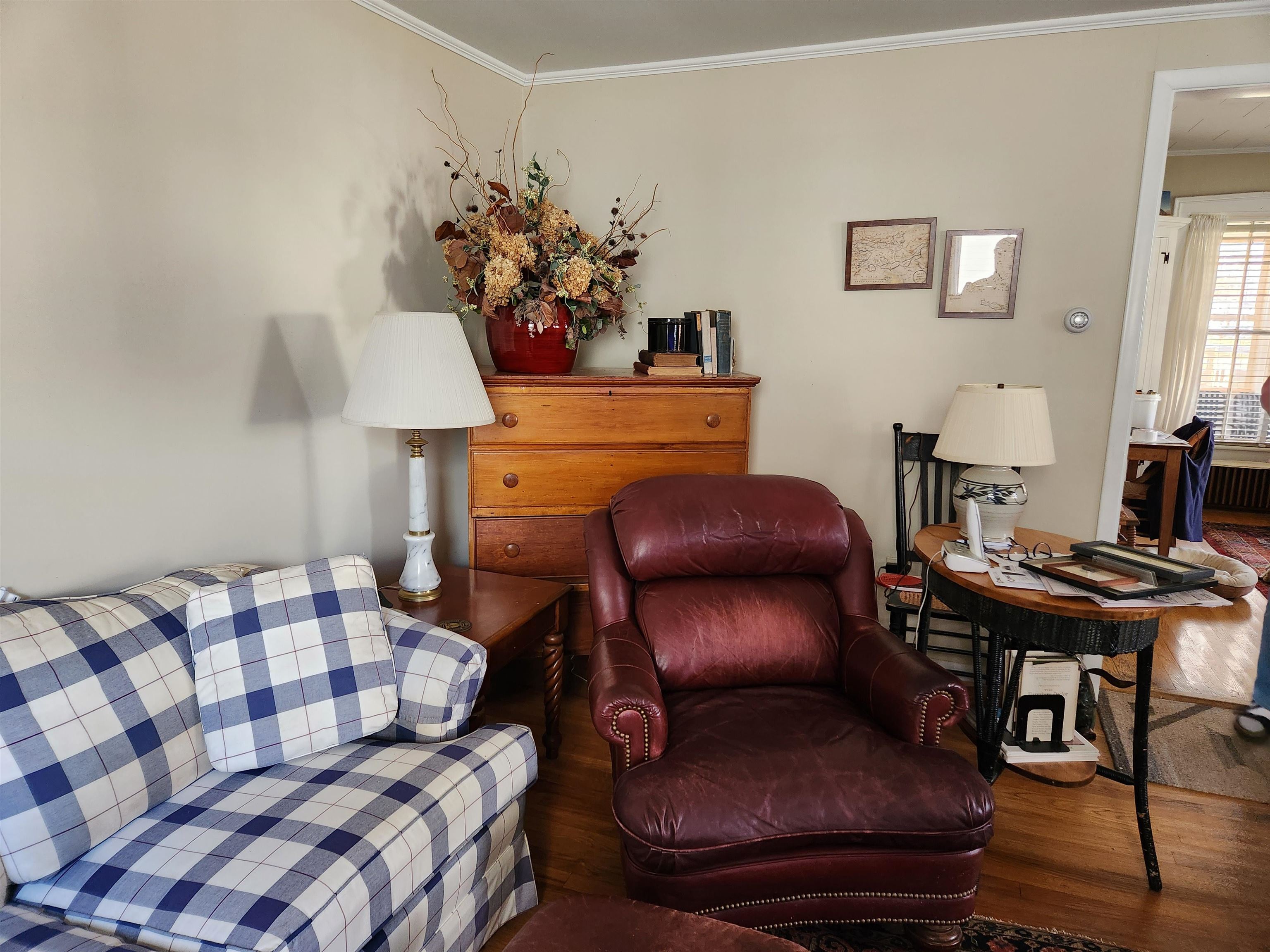 291 College Street North Poultney, VT 05764 - Photo 5 of 28