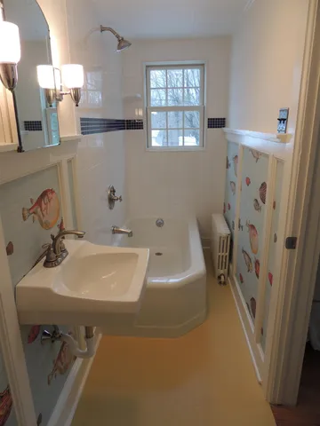 $255,450 | 291 College Street North, Poultney, VT 05764