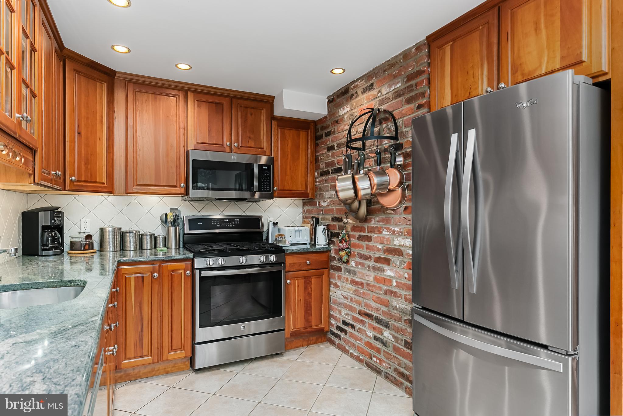 181 Westover Drive Delran, NJ 08075 - Photo 14 of 53