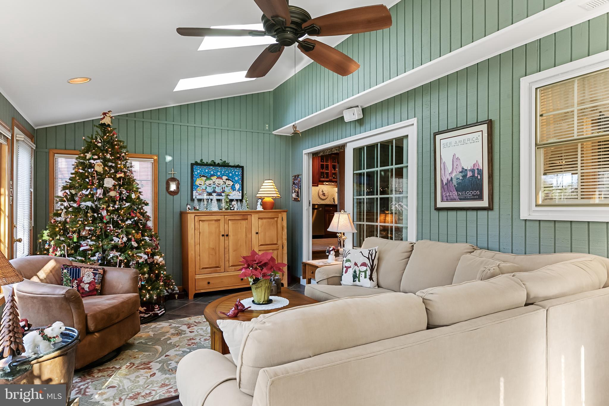 181 Westover Drive Delran, NJ 08075 - Photo 10 of 53 Multiple skylights