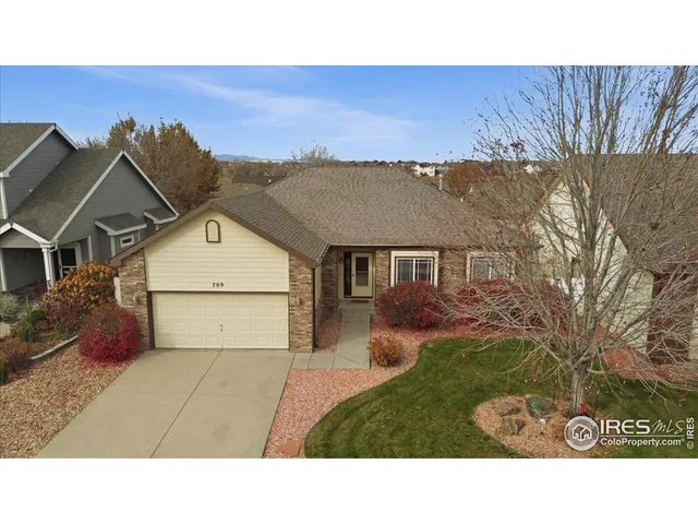 a black and white photo of a house