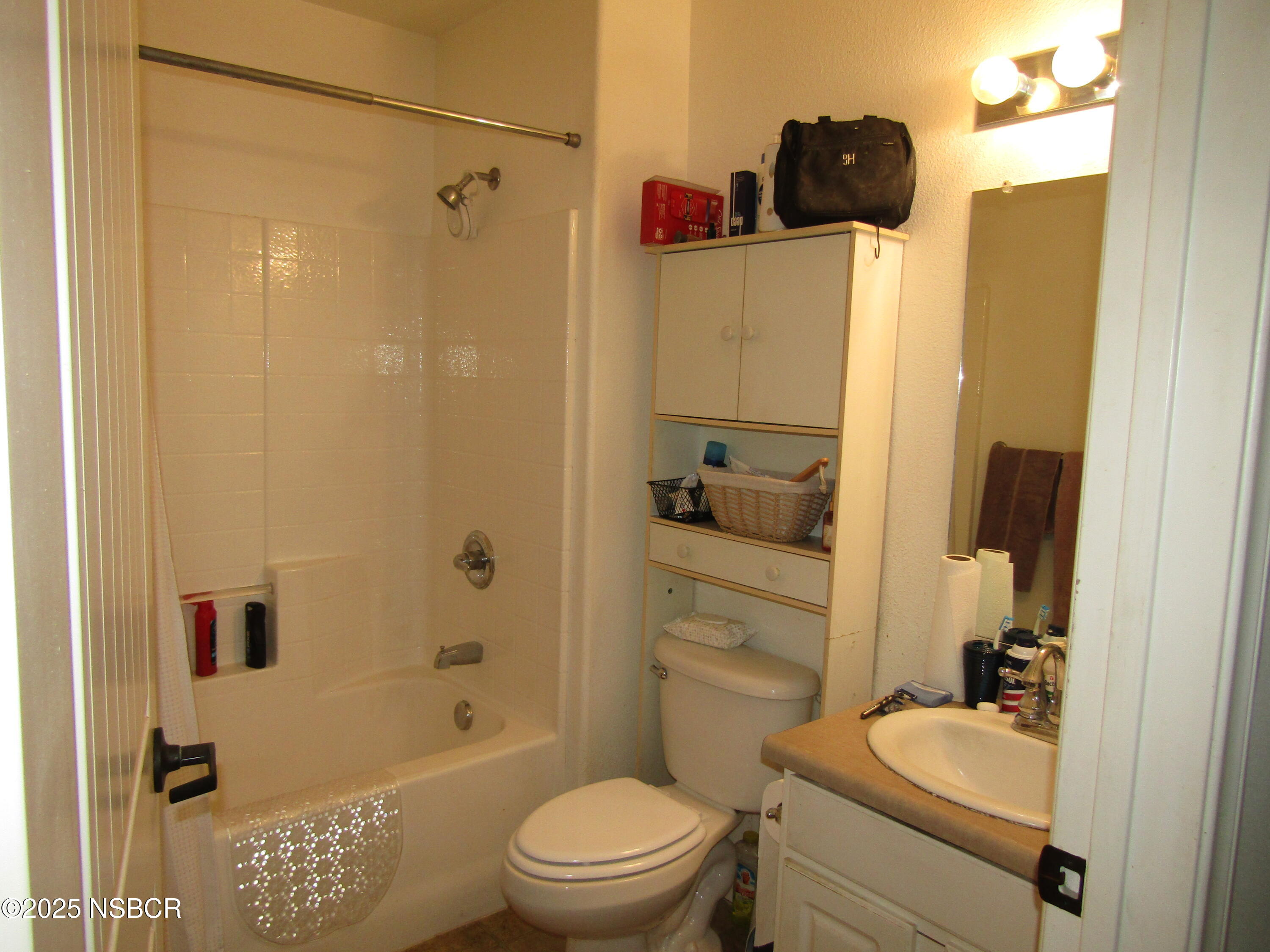 3875 Cassini Circle, Unit 1 Lompoc, CA 93436 - Photo 9 of 11 IMG_2570