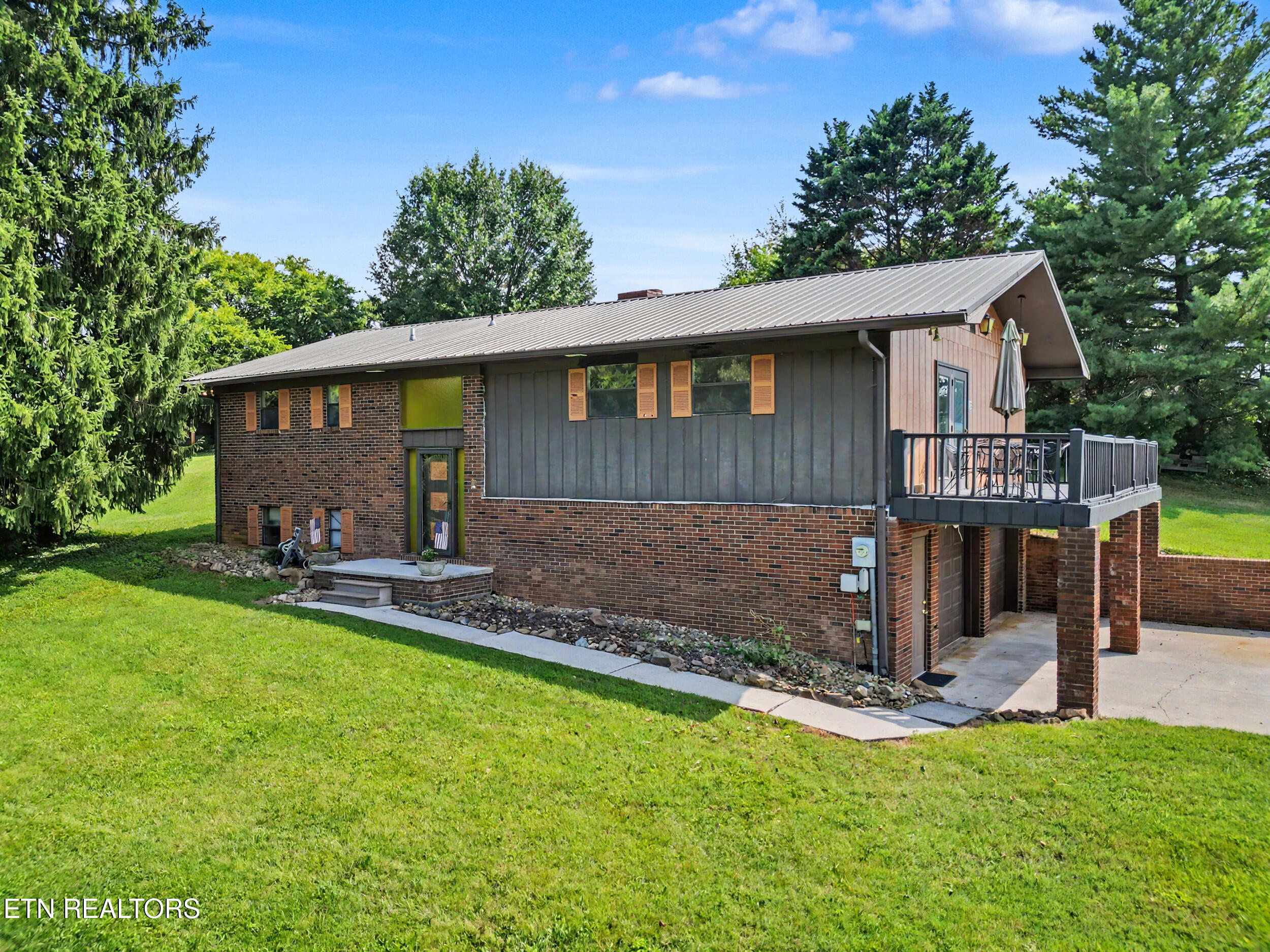 3229 Clover Hill Ridge Road Maryville, TN 37801 - Photo 1 of 60 56_dji_0045