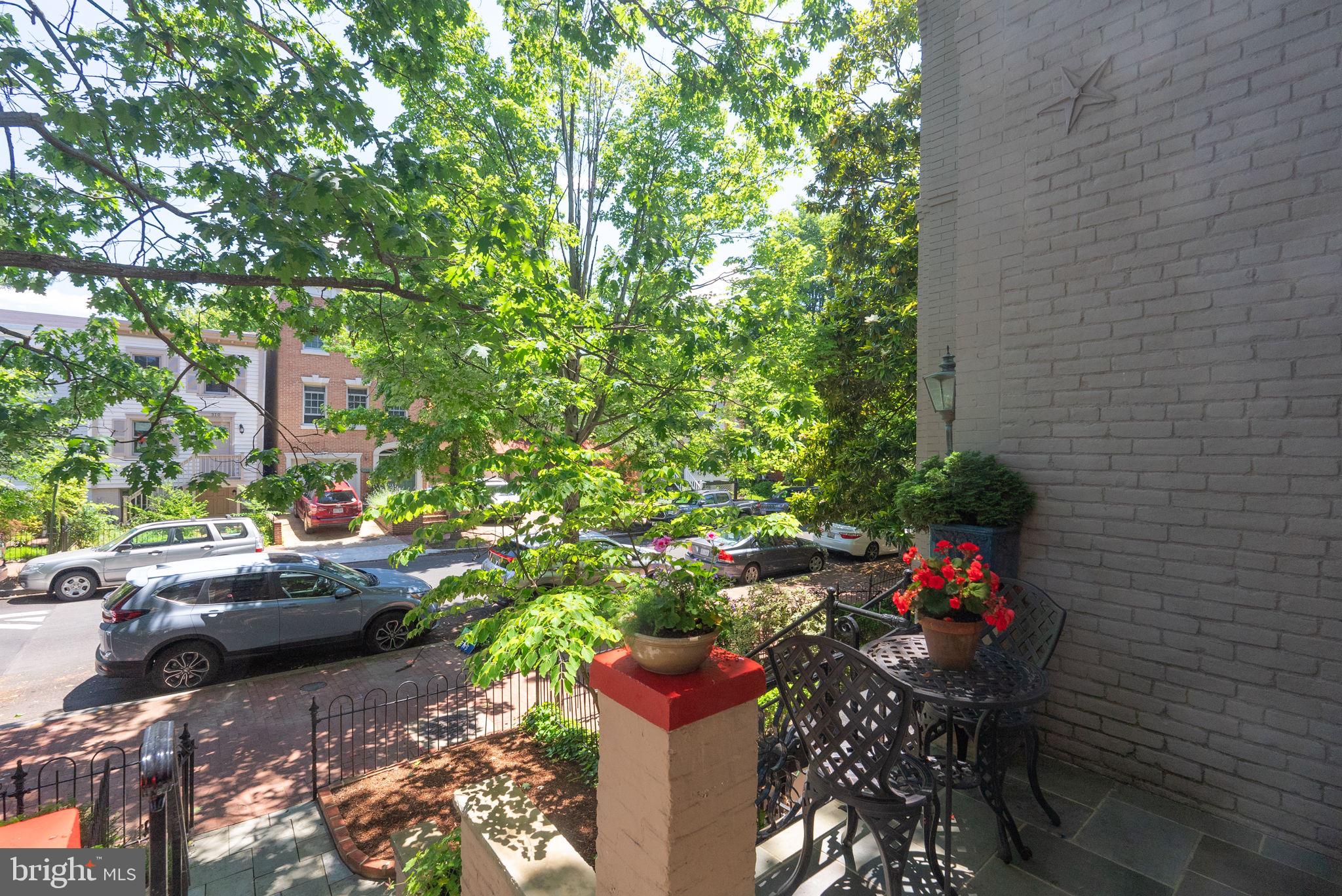 311 9th Street Southeast Washington, DC 20003 - Photo 2 of 32 Front Porch