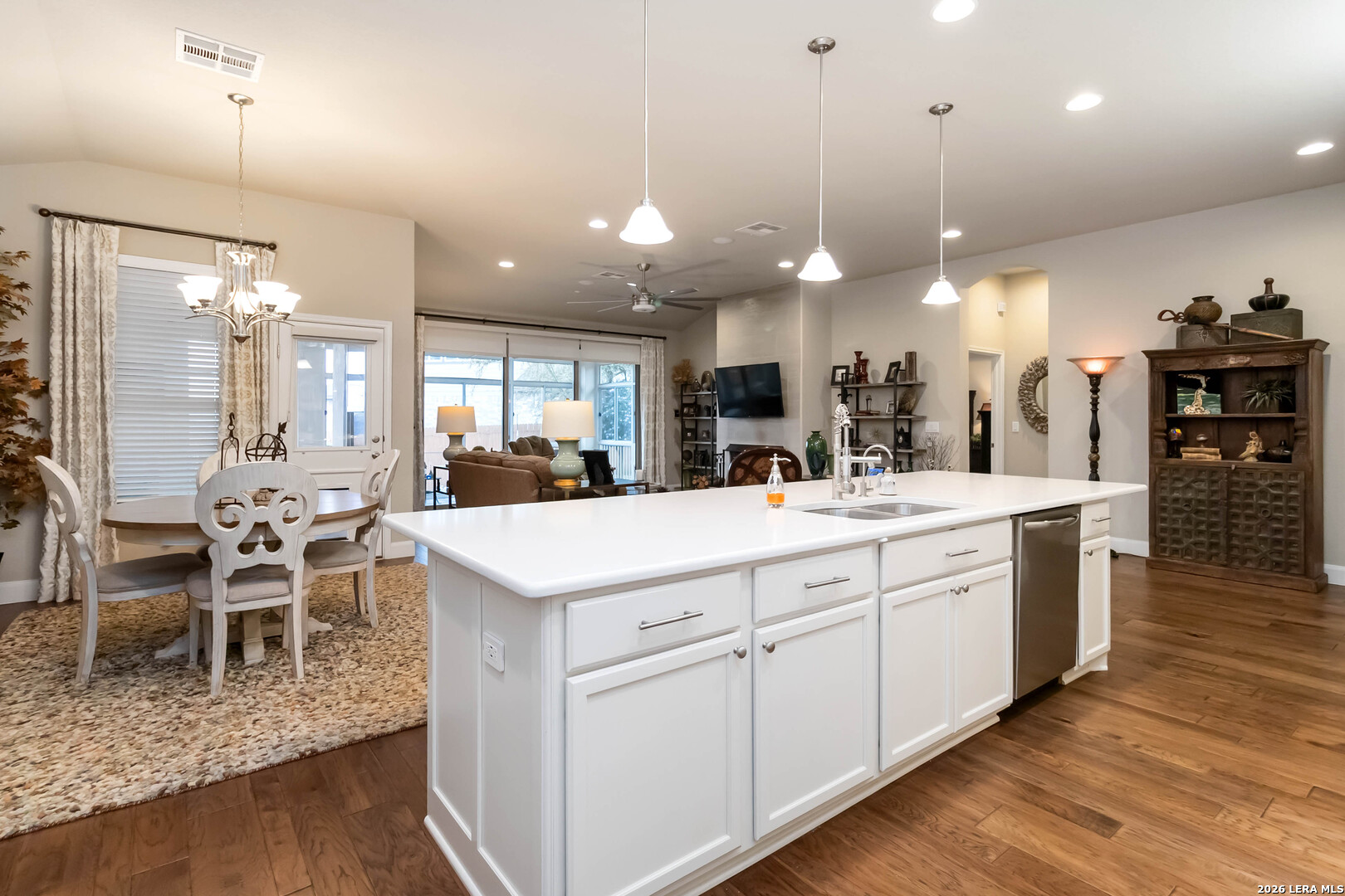 562 Singing Creek Spring Branch, TX 78070 - Photo 16 of 50