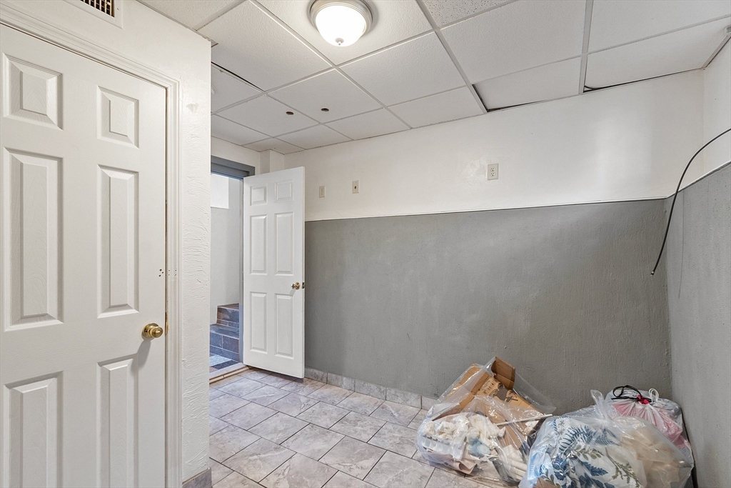 40 Aetna Street Worcester, MA 01604 - Photo 20 of 42 a view of bedroom