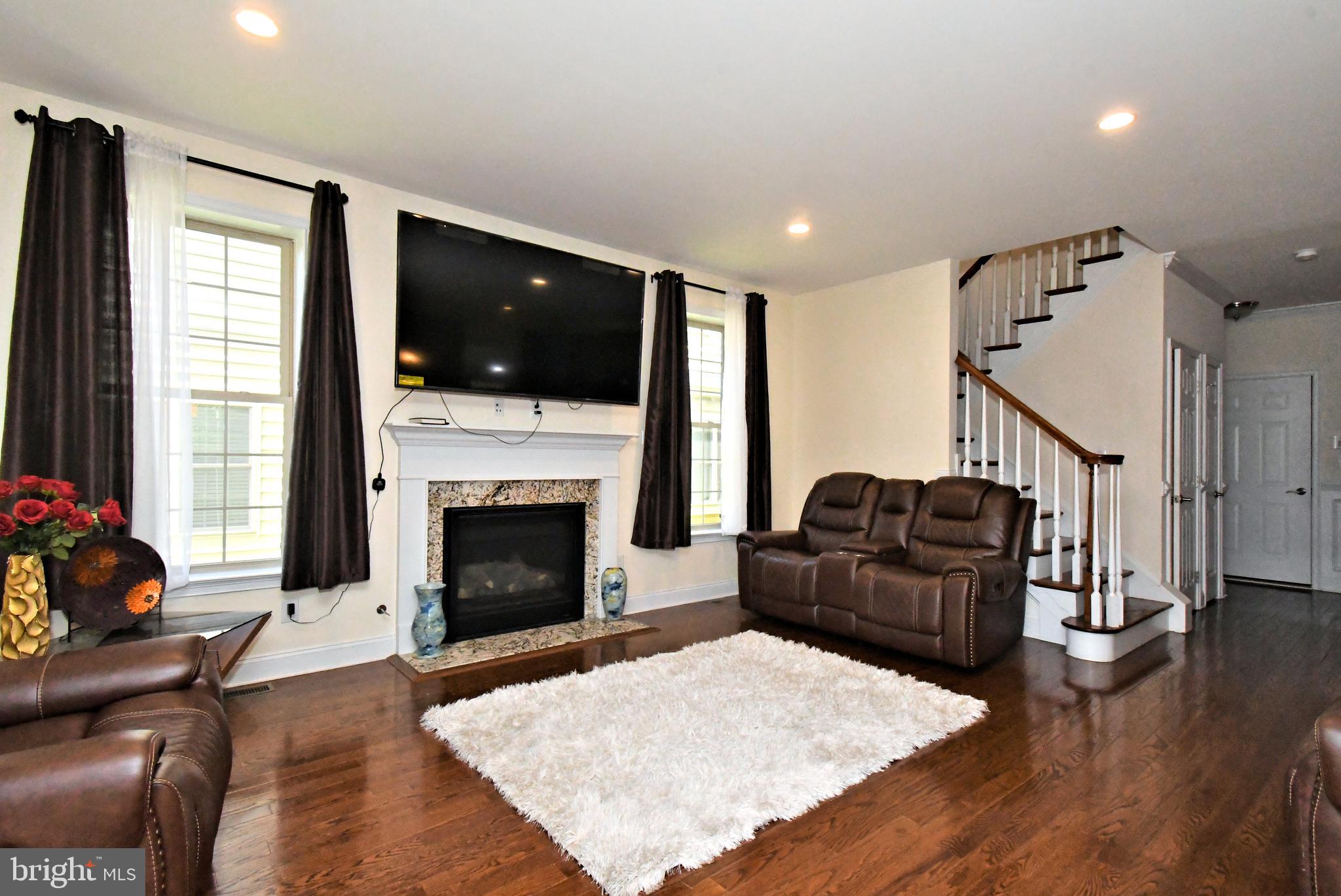 13113 Worthington Road Philadelphia, PA 19116 - Photo 17 of 63