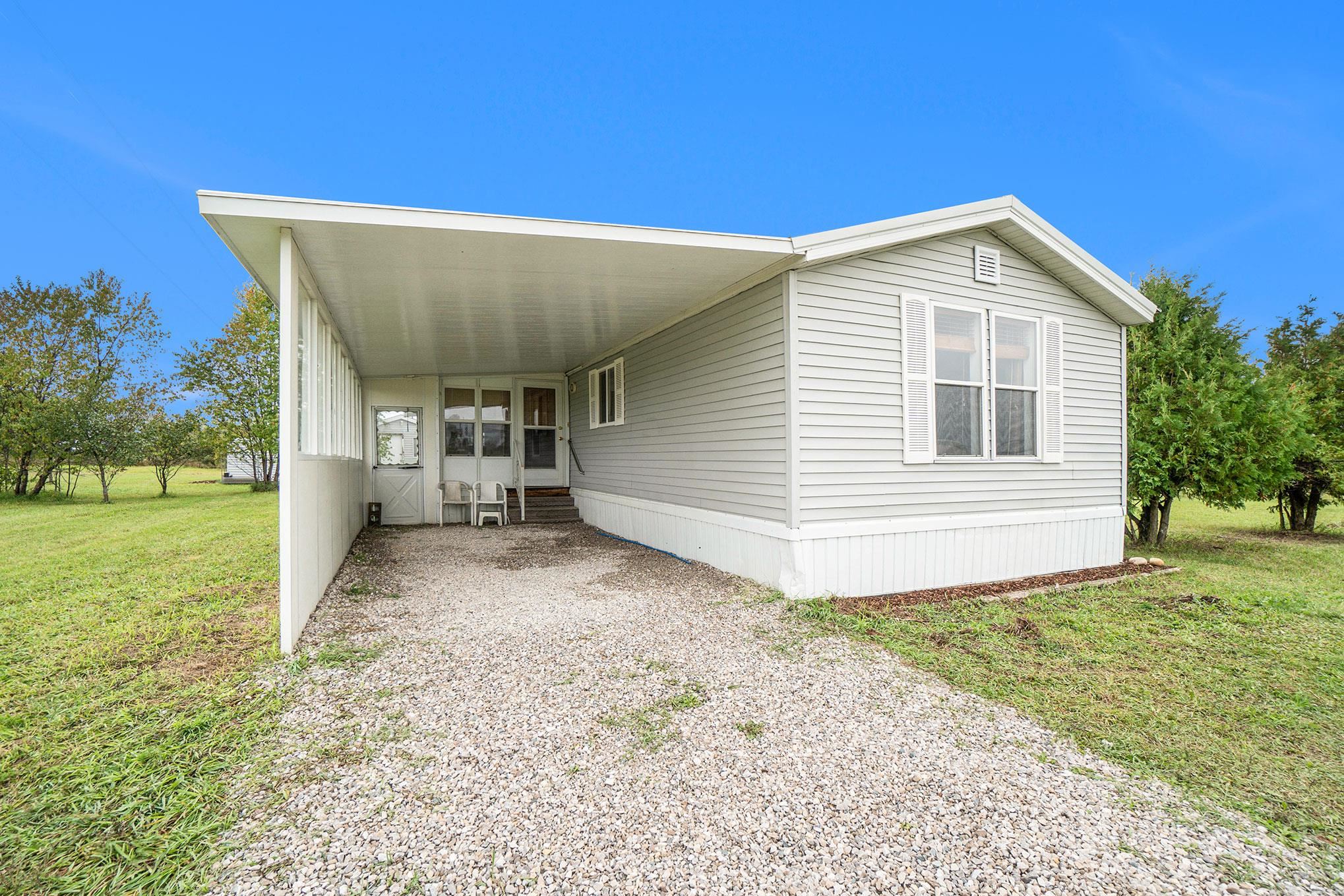 5815 Elliott Road Buckley, MI 49620 - Photo 4 of 22